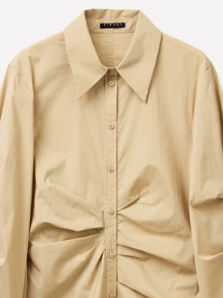 Camicia slim fit con arriccio