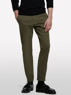 Pantaloni chino verde oliva