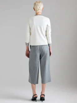Pantaloni svasati