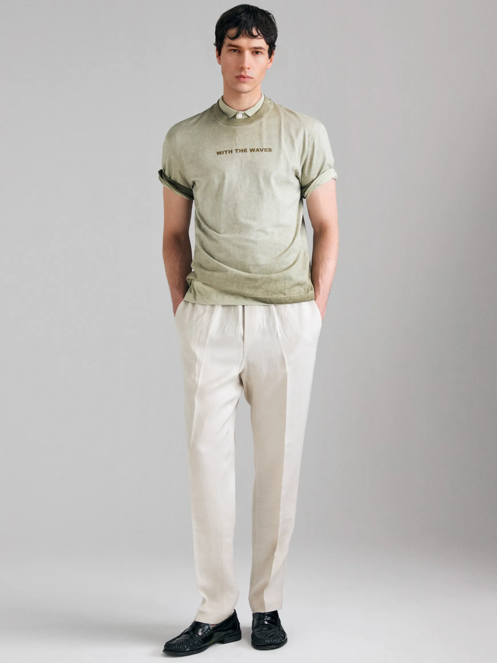 T-shirt sfumata con scritta
